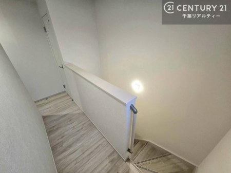 ���̑����� �肷��t���ŏ���~��̍ۂ����S���̂���K�i�B���Ƒ��������g���ꏊ�����炱���A�g���₷���ɂ��z�����ꂽ�Z�܂��ł��B