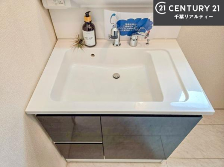 ���ʑ�E���ʏ� �[�����ʑ�{�E���́A�������˂ɂ����̂ł�����ꂪ�y�X�I���������ۂĂ܂��I
�L���C�Ȑ��ʏ��Ŏ��������̃��`�x�[�V�������オ��܂��ˁI