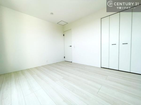 �Q�� ���[�͂̂���m���ł��B����������������L�X�Ǝg���ċC�������ǂ��ł��I
�L���C�Ȗ��邢�������ŉ߂����̂́A�X�ɂ̂�т�������ł��܂��ˁI