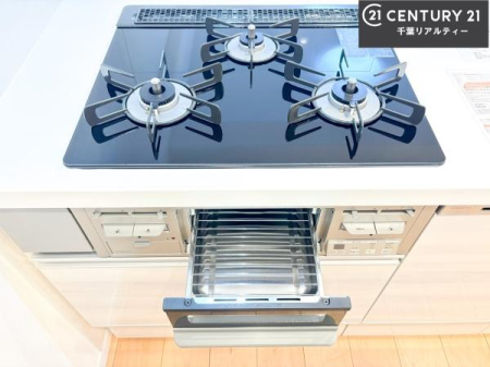 �L�b�`�� �R�����͎O������̂ł������̓����i�s���ł��܂��B
�������O�����t���ł��B�����X�y�[�X���L�X���Ă���׍�Ƃ����₷���I�g�����肪�ǂ��V�X�e���L�b�`���ł��I