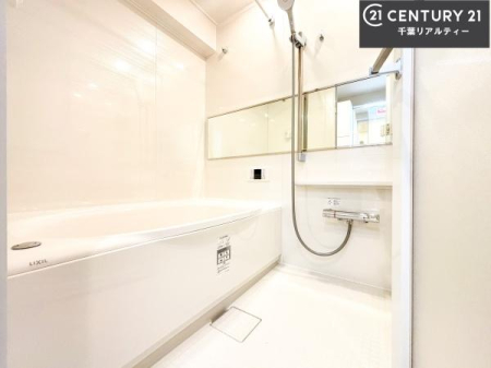 ���� �������������l�̕��͋C�̃o�X���[���́A�����o�Ă��ăo�X�^�C�����[���I
���d���撣���Ă��邲�J���ɂ��D�݂̓����̓����܂����āA�y����ł݂Ă͂������ł��傤���H