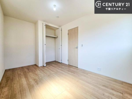 ���r���O�ȊO�̋��� ���邭���ʂ��̗ǂ������ł��B�u�V���v���v�Ƀf�U�C�����ꂽ�����B���R�x�������̂ŉƋ�⃌�C�A�E�g�ł��D�݂̋�Ԃ�n��グ���܂��B�����x�A���n�ɂĂ��m�F���������B