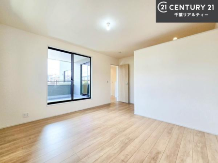 �m�� �o���R�j�[�ɖʂ��Ă���m���ł��B���邭�����肪����A���C����������ł��܂��I���N���āA�O�ɏo�Ĕw�L�т����[�ċz�����ǂ������}������邱�Ƃ��ł��܂��B