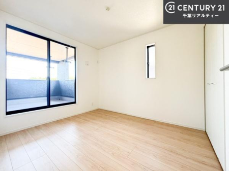 �Q�� �o���R�j�[�ɖʂ��Ă���m���ł��B���邭�����肪����A���C����������ł��܂��I���N���āA�O�ɏo�Ĕw�L�т����[�ċz�����ǂ������}������邱�Ƃ��ł��܂��B