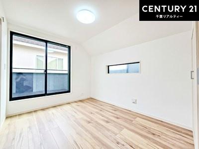 �Q�� �o���R�j�[�ɖʂ��Ă���m���ł��B���邭�����肪����A���C����������ł��܂��I���N���āA�O�ɏo�Ĕw�L�т����[�ċz�����ǂ������}������邱�Ƃ��ł��܂��B