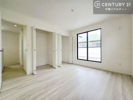 �Q�� ���[�͂̂���m���ł��B����������������L�X�Ǝg���ċC�������ǂ��ł��I
�L���C�Ȗ��邢�������ŉ߂����̂́A�X�ɂ̂�т�������ł��܂��ˁI