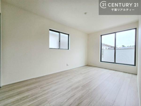 �Q�� �o���R�j�[�ɖʂ��Ă���m���ł��B���邭�����肪����A���C����������ł��܂��I���N���āA�O�ɏo�Ĕw�L�т����[�ċz�����ǂ������}������邱�Ƃ��ł��܂��B