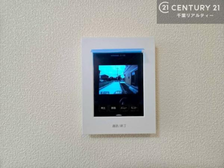 ���̑� TV���j�^�[�t�C���^�[�t�H���������B���K�҂̊���m�F���Ă���Ή��ł��邽�߁A�h�Ɩʂɂ��z�����ꂽ���S�̐ݔ��ł��B