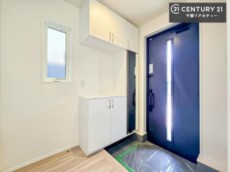 ���� ���ċA���Ă��Ă��A�������܁I�����������Ȃ�A�D�����}������Ă�����ԂɂȂ��Ă��܂��B
���邭��������錺�ւł��I