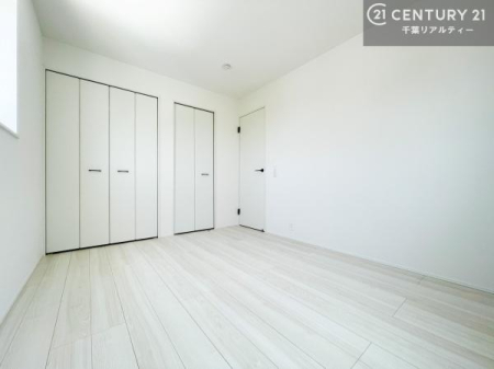 �m�� ���[���[�����Ă��邩�炱���A�������͂����L�X�B�|����Еt�������N�ɂȂ�A���S�n�̗ǂ���炵�������܂��B