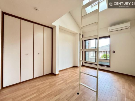 �m�� ���[���[�����Ă��邩�炱���A�������͂����L�X�B�|����Еt�������N�ɂȂ�A���S�n�̗ǂ���炵�������܂��B