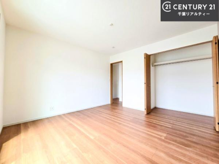 �Q�� ���[�͂̂���m���ł��B����������������L�X�Ǝg���ċC�������ǂ��ł��I
�L���C�Ȗ��邢�������ŉ߂����̂́A�X�ɂ̂�т�������ł��܂��ˁI