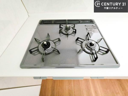 �L�b�`�� �R�����͎O������̂ł������̓����i�s���ł��܂��B
�������O�����t���ł��B�����X�y�[�X���L�X���Ă���׍�Ƃ����₷���I�g�����肪�ǂ��V�X�e���L�b�`���ł��I