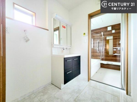 ���ʑ�E���ʏ� �����t���̖��邢���ʎ��ł��I���C�������ɓ���ւ����ł��Đ����ɕۂ��Ƃ��ł��܂��I���R�����������ނ̂ł����ς̎d�オ����ǂ��Ȃ�܂��ˁI