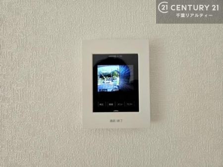 ���̑� TV���j�^�[�t�C���^�[�t�H���������B���K�҂̊���m�F���Ă���Ή��ł��邽�߁A�h�Ɩʂɂ��z�����ꂽ���S�̐ݔ��ł��B
