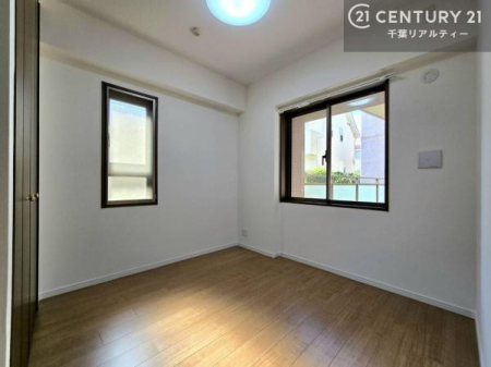 �q������ �|���o�������Ȃ��������́A���q�l�̂������Ƃ��Ă����S�ł��I
���[�X�y�[�X���[�����Ă���̂ŎU�炩�������������T�b�ƕЕt�����܂��I