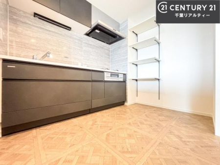 �L�b�`�� ���[�X�y�[�X���L�x�ŁA�����X�y�[�X���X�b�L���ƕЕt���Ђ�`�����p�ł��܂��I
���K�ɍ�Ƃ��ł��A�Ǝ��̌����A�b�v�I�����̗���������܂��I