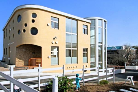 ���ӊ� �y�c�t���E�ۈ牀�zAIAI�@NURSERY�����F1900m