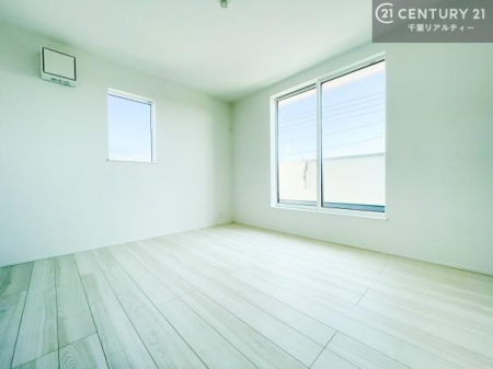 �Q�� �o���R�j�[�ɖʂ��Ă���m���ł��B���邭�����肪����A���C����������ł��܂��I���N���āA�O�ɏo�Ĕw�L�т����[�ċz�����ǂ������}������邱�Ƃ��ł��܂��B
