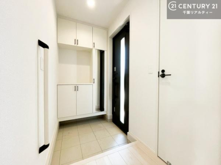 ���� ���ċA���Ă��Ă��A�������܁I�����������Ȃ�A�D�����}������Ă�����ԂɂȂ��Ă��܂��B
���邭��������錺�ւł��I