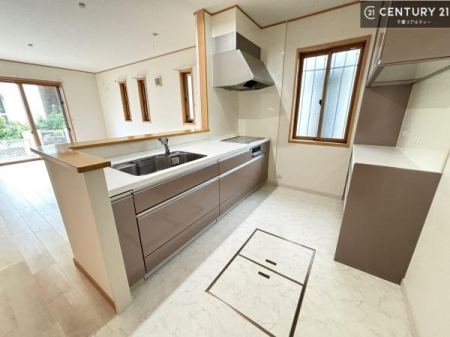 �L�b�`�� �H��I�t���I�L�b�`�����[���[�����Ă��Đ������ڂ��ł��L�b�`�����肪��������ƕЕt���C�����悭���g�����������܂��I