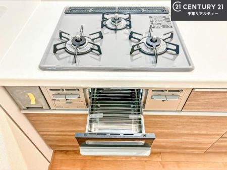 �L�b�`�� �R�����͎O������̂ł������̓����i�s���ł��܂��B
�������O�����t���ł��B�����X�y�[�X���L�X���Ă���׍�Ƃ����₷���I�g�����肪�ǂ��V�X�e���L�b�`���ł��I
