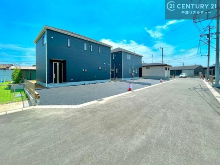 �O�ʓ��H�܂ތ��n�ʐ^ ���ӊ���A���q�l�̂���]�ɍ������������ꏏ�ɂ��ē���v���܂��B�Z��[���A�h�o�C�U�[�ɂ�邲���k������܂��B���Ђ͂��₢���킹�ɑ��Ή����܂��I���҂������܂���I