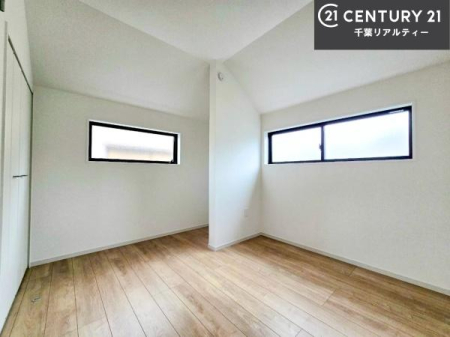 �q������ 2�ʍ̌����m�ۂ������邢�����́A���ʂ����ǂ��A���邭��ϋ��S�n�̗ǂ���ԂƂȂ��Ă���܂��B�����b�N�X���ĉ߂�����S�n�̗ǂ��������ł��I