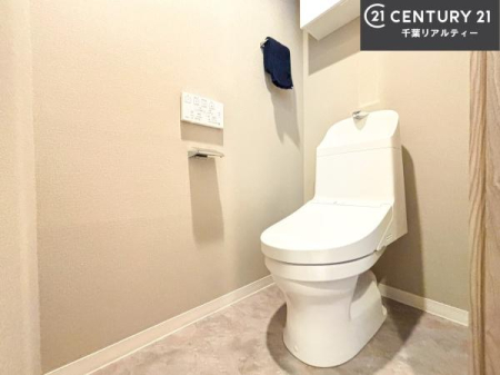 �g�C�� �������֍��ɂ��A�~��͕֍����g�����ł���̂ŗ₽���֍��ɍ��炸�ɍςފ������d�l�ł��I�V���v���ȃJ���[����Ƃ��Ă���̂ŁA������ꂪ���₷���ł��B
