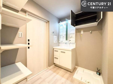 ���ʑ�E���ʏ� �g�Ȃ�𐮂�����ʏ��́A���������厖�ł��I������̐������̂��镵�͋C�����o�I�C�����悭���g�����������܂��B
