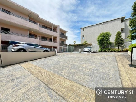  �ڂ����󂫏󋵂��m�肽���ꍇ�͂��C�y�ɂ��₢���킹���������I
���ӊ���A���q�l�̂���]�ɍ������������ꏏ�ɂ��ē���v���܂��B�Z��[���A�h�o�C�U�[�ɂ�邲���k������܂��B