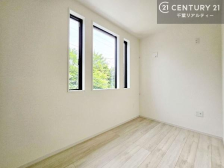 �q������ �|���o�������Ȃ��������́A���q�l�̂������Ƃ��Ă����S�ł��I
���[�X�y�[�X���[�����Ă���̂ŎU�炩�������������T�b�ƕЕt�����܂��I
