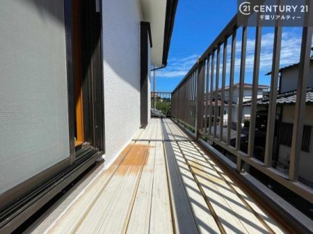 �o���R�j�[ �z������ǍD�ȃo���R�j�[�ł��I���ꂽ���ɂ͐�������n����J���I�Ȏ��Ԃ��y���߂܂��B