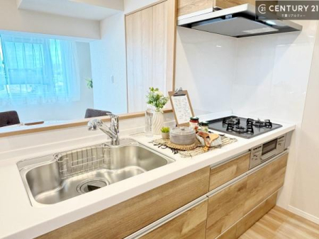 �L�b�`�� ���C�h�ȃV���N�ł��ˁI�������˂ɂ������������₷���Ǝ����y�X�d�l�̃V�X�e���L�b�`���ł��I
�f�U�C�����Ƌ@�\�������˂��L�b�`���Ő�����������܂��ˁI