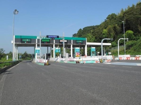 ���ӊ� �y���̑����ʐ^�z�N�ÃC���^�[�`�F���W�F2830m