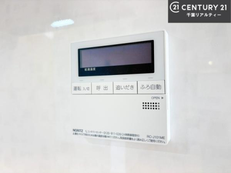 ���̑����� �{�^���̃X�C�b�`�⎩���ł����C�̏������������߁A�킴�킴��������ꂽ��p���������肷��K�v���Ȃ��֗��ł��ˁI