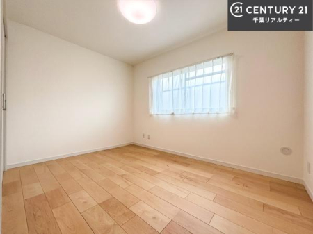 �q������ �|���o�������Ȃ��������́A���q�l�̂������Ƃ��Ă����S�ł��I
���[�X�y�[�X���[�����Ă���̂ŎU�炩�������������T�b�ƕЕt�����܂��I