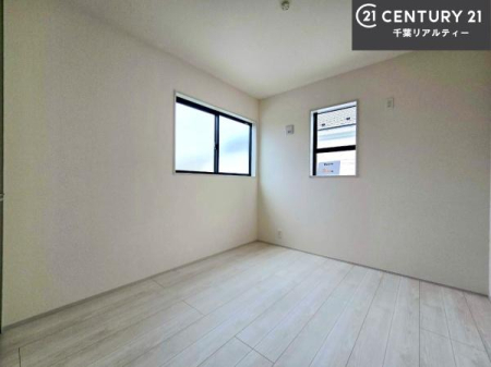 �q������ �|���o�������Ȃ��������́A���q�l�̂������Ƃ��Ă����S�ł��I
���[�X�y�[�X���[�����Ă���̂ŎU�炩�������������T�b�ƕЕt�����܂��I