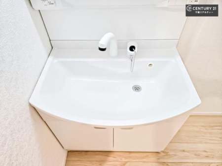 ���ʑ�E���ʏ� �[�����ʑ�{�E���́A�������˂ɂ����̂ł�����ꂪ�y�X�I���������ۂĂ܂��I
�L���C�Ȑ��ʏ��Ŏ��������̃��`�x�[�V�������オ��܂��ˁI