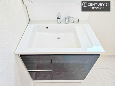 ���ʑ�E���ʏ� �[�����ʑ�{�E���́A�������˂ɂ����̂ł�����ꂪ�y�X�I���������ۂĂ܂��I
�L���C�Ȑ��ʏ��Ŏ��������̃��`�x�[�V�������オ��܂��ˁI