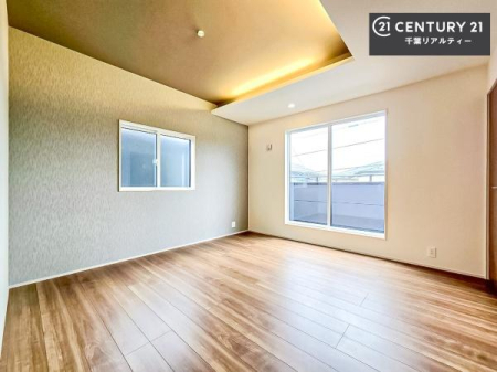 �Q�� �o���R�j�[�ɖʂ��Ă���m���ł��B���邭�����肪����A���C����������ł��܂��I���N���āA�O�ɏo�Ĕw�L�т����[�ċz�����ǂ������}������邱�Ƃ��ł��܂��B