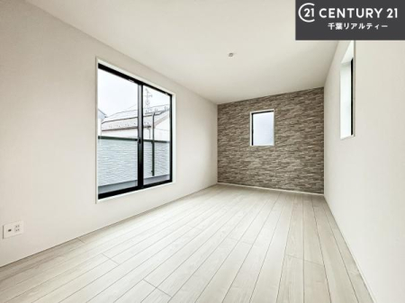 �m�� �o���R�j�[�ɖʂ��Ă���m���ł��B���邭�����肪����A���C����������ł��܂��I���N���āA�O�ɏo�Ĕw�L�т����[�ċz�����ǂ������}������邱�Ƃ��ł��܂��B