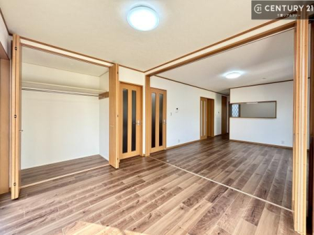 �q������ ���[�͂̂���m���ł��B����������������L�X�Ǝg���ċC�������ǂ��ł��I
�L���C�Ȗ��邢�������ŉ߂����̂́A�X�ɂ̂�т�������ł��܂��ˁI