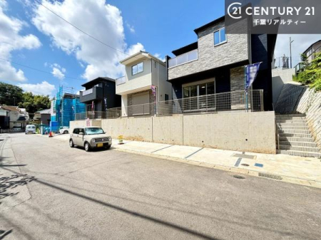 �O�ʓ��H�܂ތ��n�ʐ^ ���ӊ���A���q�l�̂���]�ɍ������������ꏏ�ɂ��ē���v���܂��B�Z��[���A�h�o�C�U�[�ɂ�邲���k������܂��B���Ђ͂��₢���킹�ɑ��Ή����܂��I���҂������܂���I
