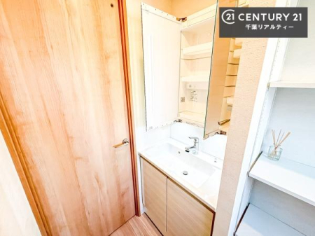 ���ʑ�E���ʏ� �g�Ȃ�𐮂�����ʏ��́A���������厖�ł��I������̐������̂��镵�͋C�����o�I�C�����悭���g�����������܂��B
