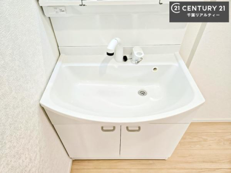���ʑ�E���ʏ� �[�����ʑ�{�E���́A�������˂ɂ����̂ł�����ꂪ�y�X�I���������ۂĂ܂��I
�L���C�Ȑ��ʏ��Ŏ��������̃��`�x�[�V�������オ��܂��ˁI