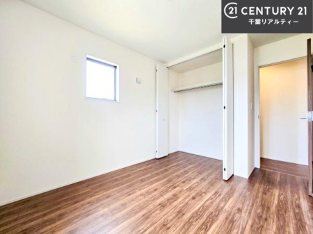 �Q�� ���[�͂̂���m���ł��B����������������L�X�Ǝg���ċC�������ǂ��ł��I
�L���C�Ȗ��邢�������ŉ߂����̂́A�X�ɂ̂�т�������ł��܂��ˁI