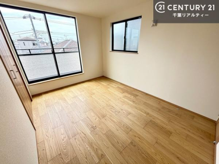 �Q�� �o���R�j�[�ɖʂ��Ă���m���ł��B���邭�����肪����A���C����������ł��܂��I���N���āA�O�ɏo�Ĕw�L�т����[�ċz�����ǂ������}������邱�Ƃ��ł��܂��B