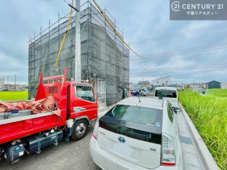 ���̑����n �{�����ɂ����������������������܂�����A�ǂ������C�y�ɂ��₢���킹���������B
�S���X�^�b�t���A���J�ɂ��ē��������܂��B