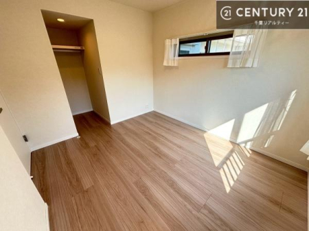 �q������ ���[�͂̂���m���ł��B����������������L�X�Ǝg���ċC�������ǂ��ł��I
�L���C�Ȗ��邢�������ŉ߂����̂́A�X�ɂ̂�т�������ł��܂��ˁI